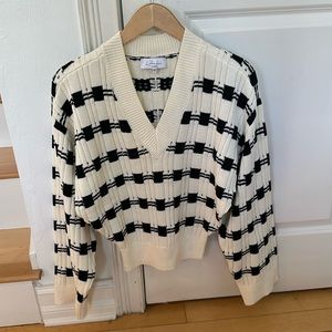 Black and white wide sleeve sweater